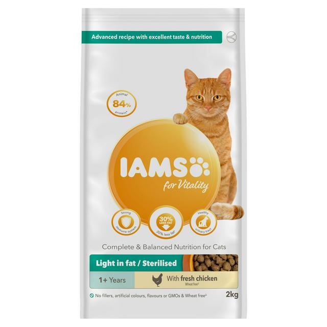 IAMS for Vitality Light in fat Sterilised Cat Food with Fresh Chicken 2kg